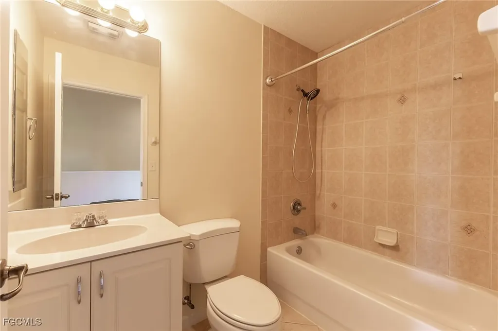13150 Broadhurst Loop Fort Myers FL 33919