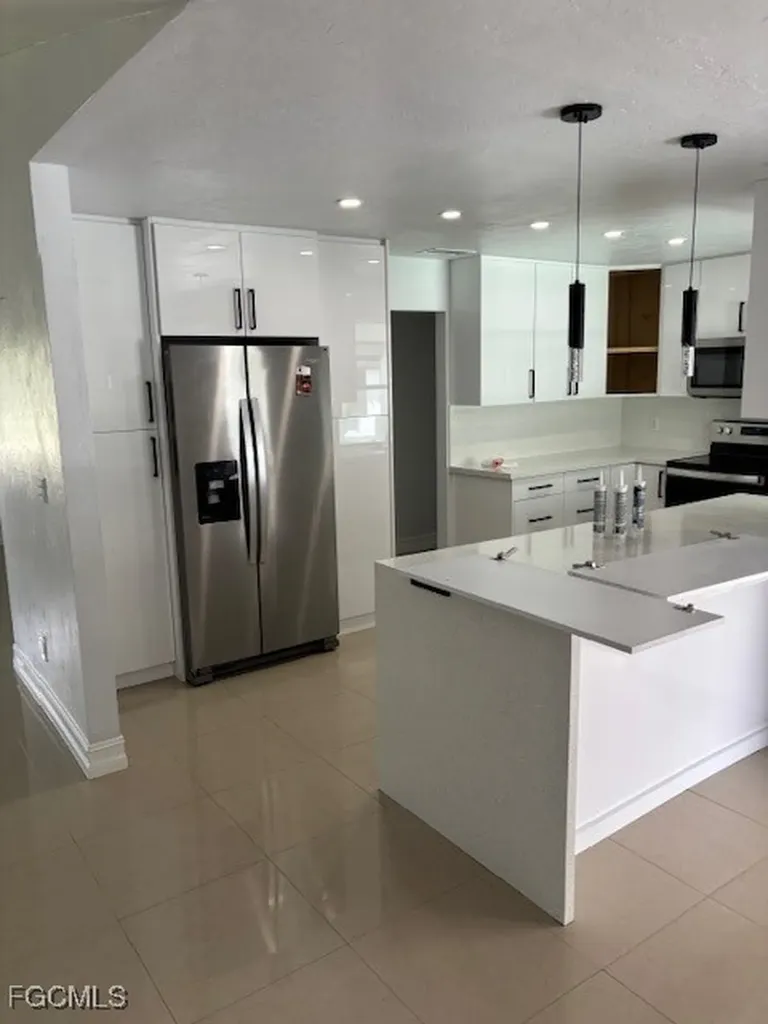 321 Greenwood Avenue Lehigh Acres FL 33936