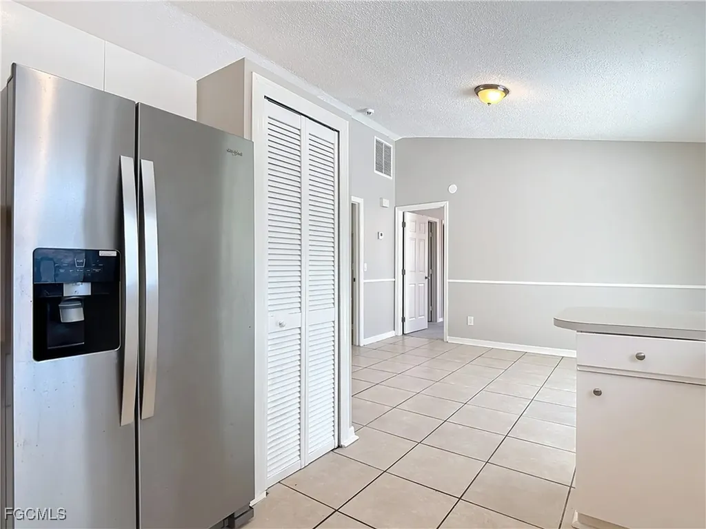 3815 SW 6th Avenue Cape Coral FL 33914