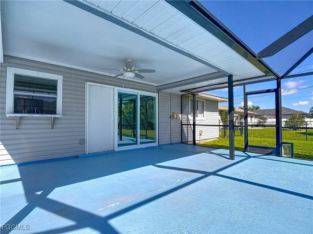 3815 SW 6th Avenue Cape Coral FL 33914