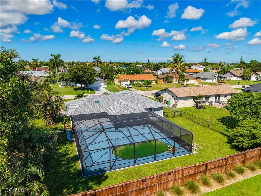 3815 SW 6th Avenue Cape Coral FL 33914