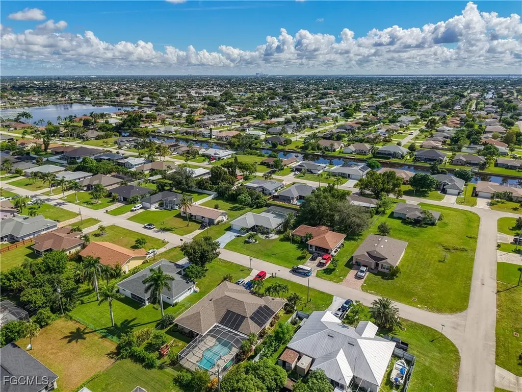 3815 SW 6th Avenue Cape Coral FL 33914