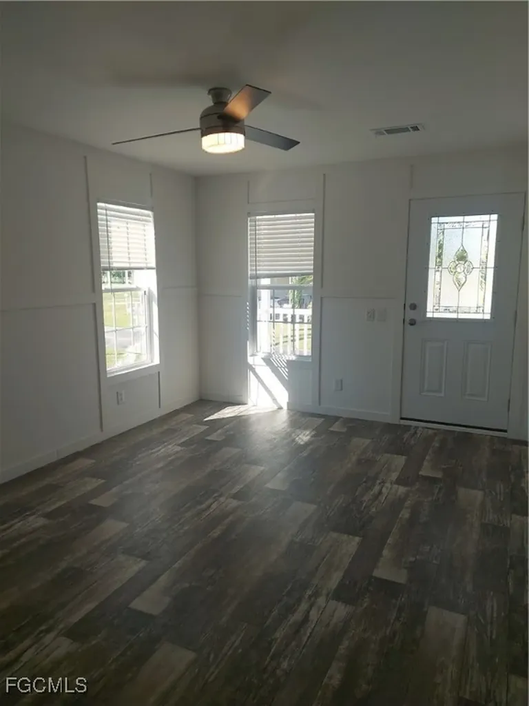 63 Poplar Place Fort Myers FL 33908