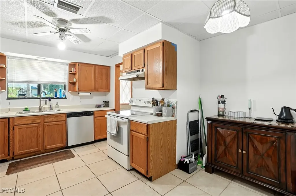 5006 Pike Lane Labelle FL 33935