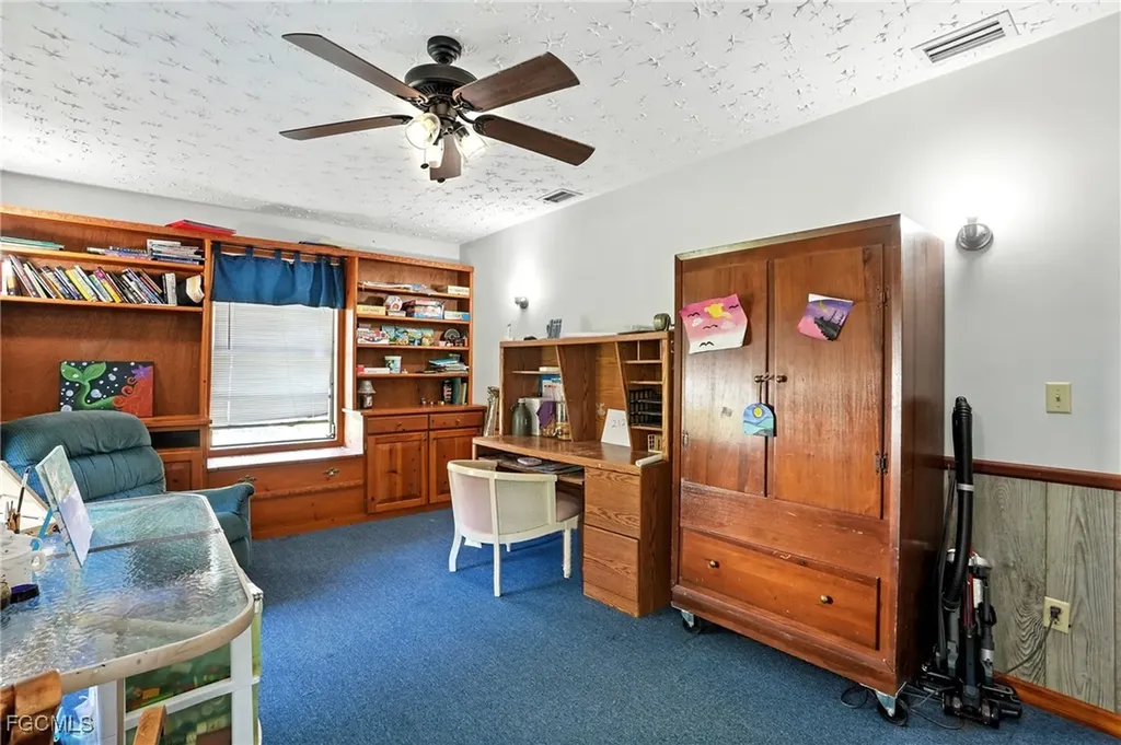 5006 Pike Lane Labelle FL 33935