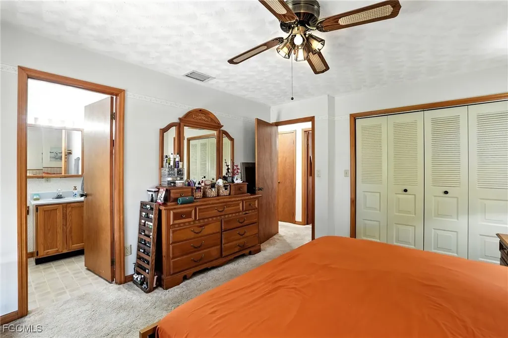 5006 Pike Lane Labelle FL 33935