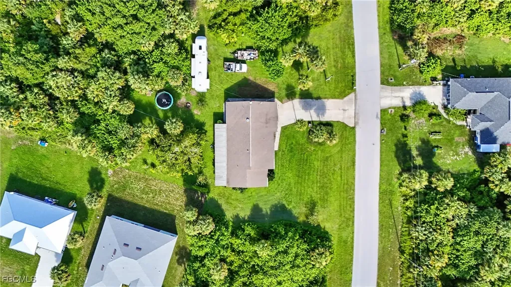 5006 Pike Lane Labelle FL 33935