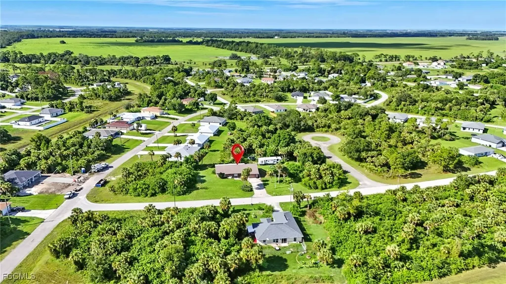 5006 Pike Lane Labelle FL 33935
