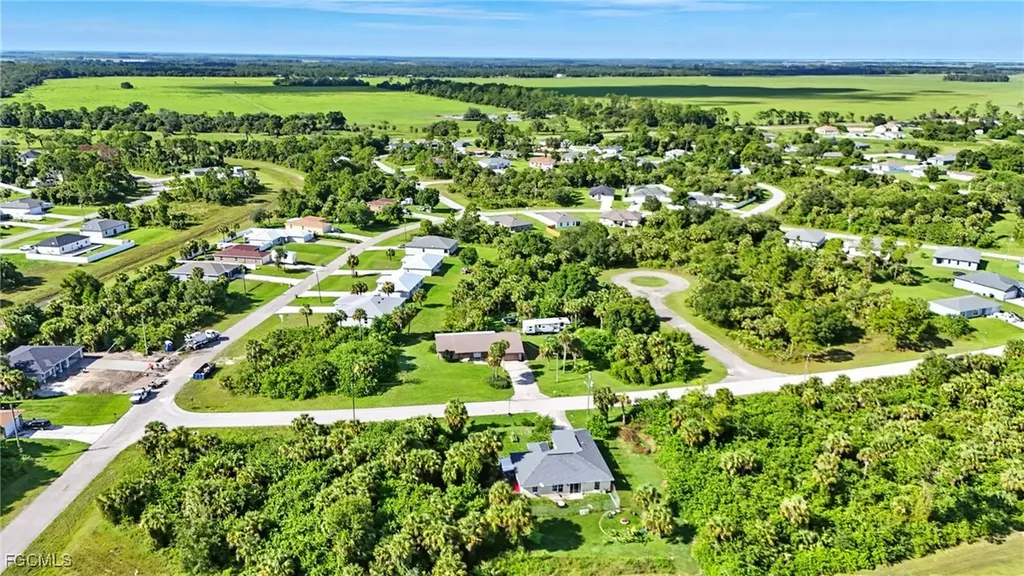 5006 Pike Lane Labelle FL 33935
