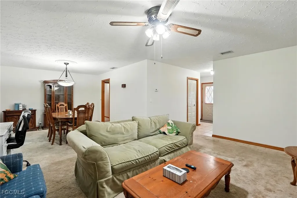 5006 Pike Lane Labelle FL 33935