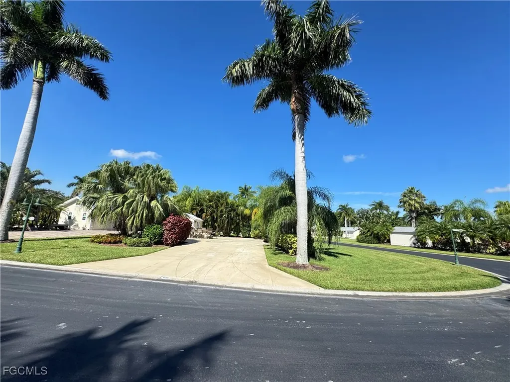 Lot 69 3123 E Riverbend Resort Boulevard Labelle FL 33935