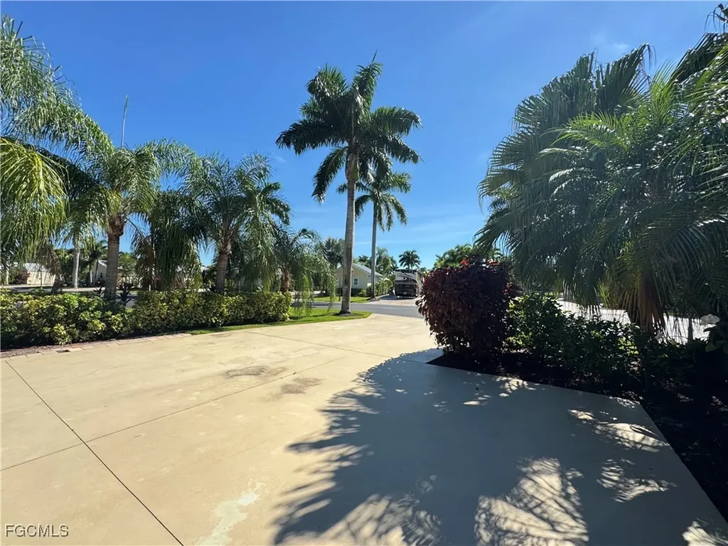 Lot 69 3123 E Riverbend Resort Boulevard Labelle FL 33935