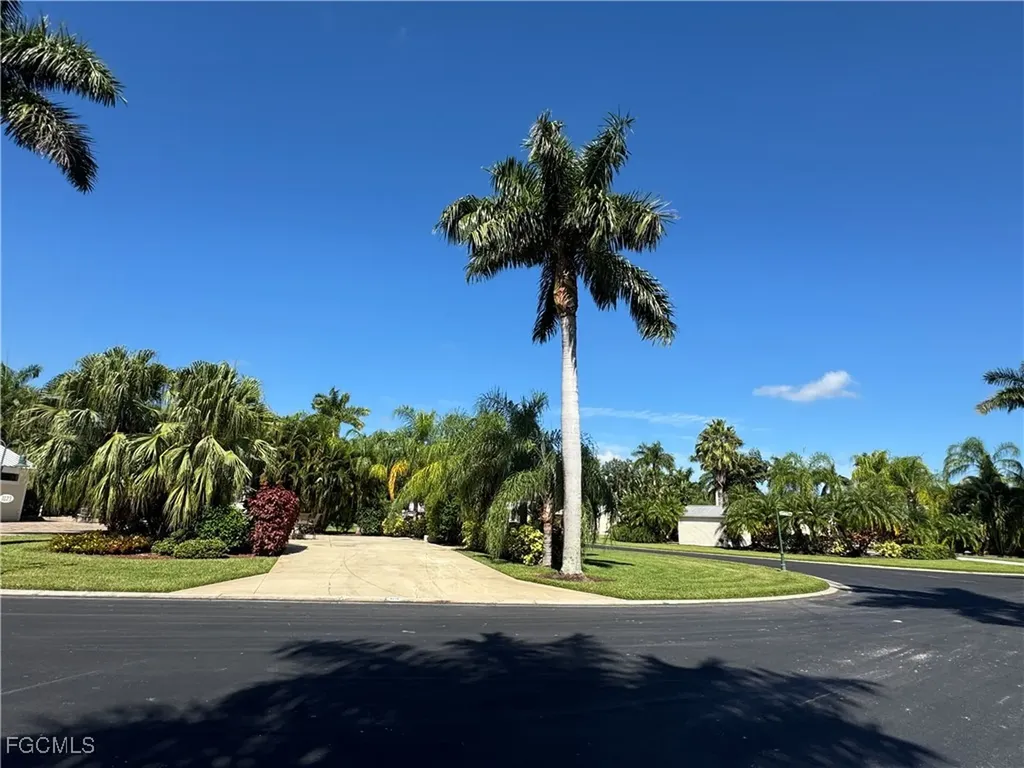 Lot 69 3123 E Riverbend Resort Boulevard Labelle FL 33935