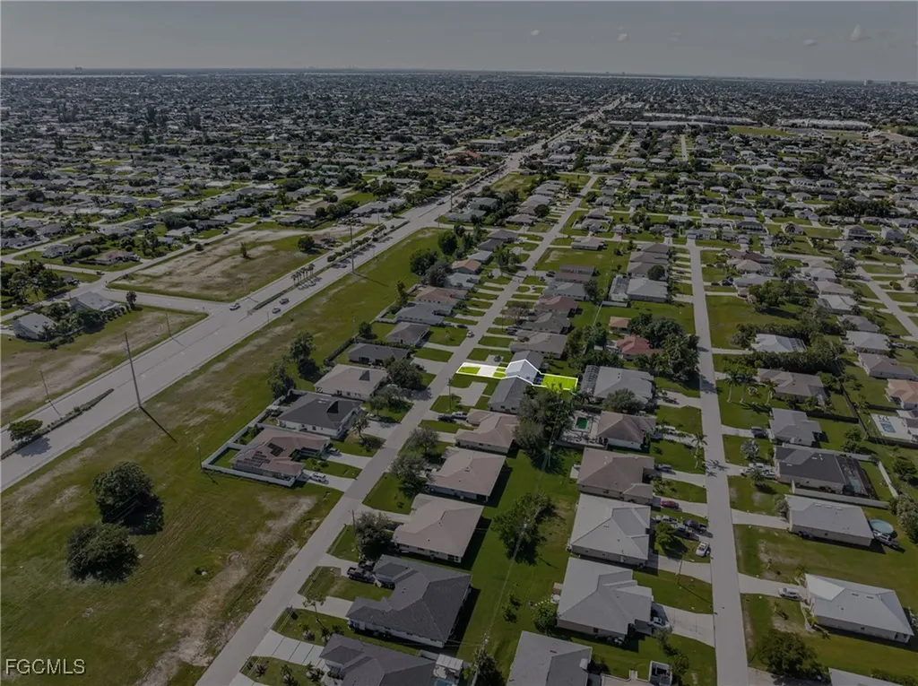 1722 SW Santa Barbara Place Cape Coral FL 33991