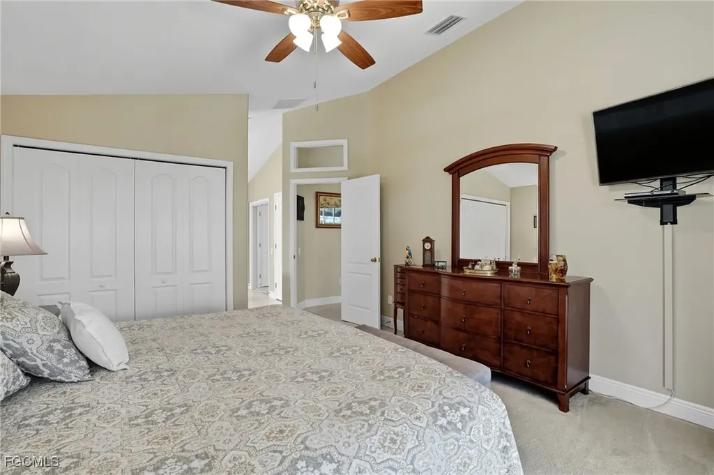 1311 SE 5th Court Cape Coral FL 33990