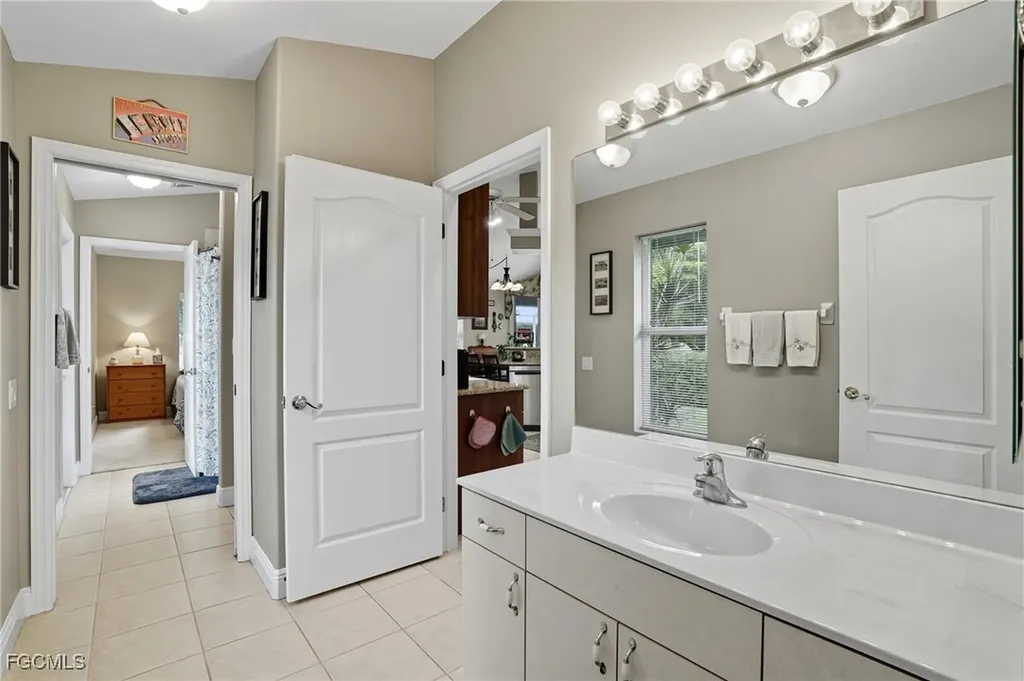 1311 SE 5th Court Cape Coral FL 33990