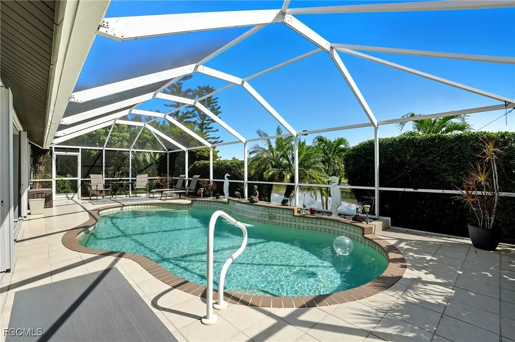 1311 SE 5th Court Cape Coral FL 33990