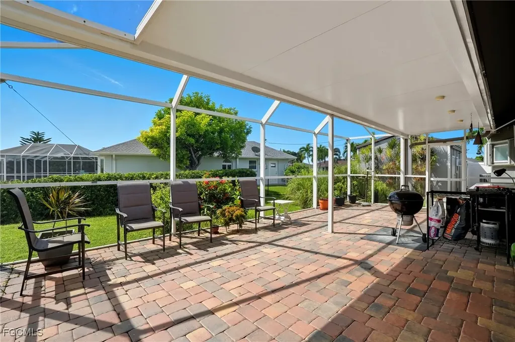 1311 SE 5th Court Cape Coral FL 33990