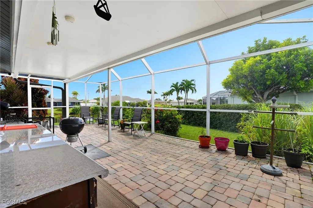 1311 SE 5th Court Cape Coral FL 33990