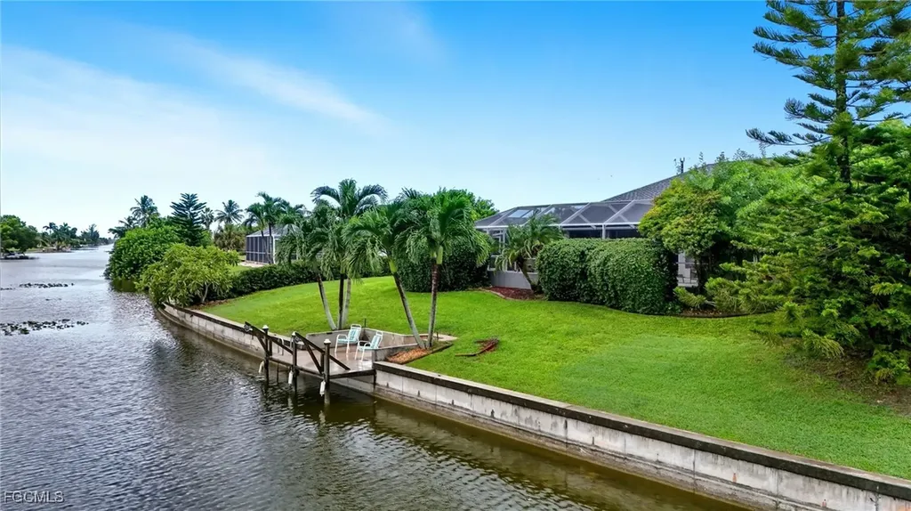 1311 SE 5th Court Cape Coral FL 33990