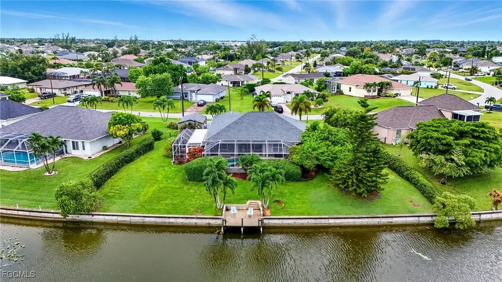 1311 SE 5th Court Cape Coral FL 33990