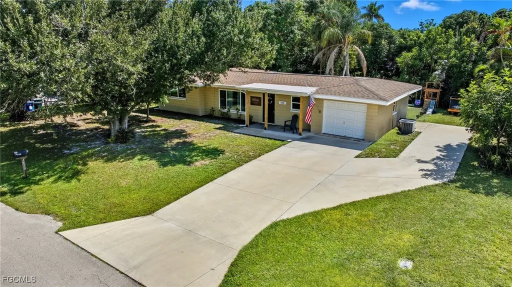 1420 Mandel Road Fort Myers FL 33919
