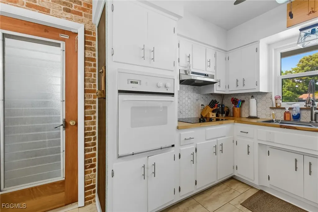 1420 Mandel Road Fort Myers FL 33919