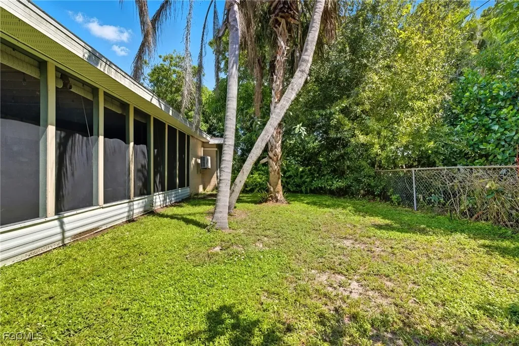 1420 Mandel Road Fort Myers FL 33919