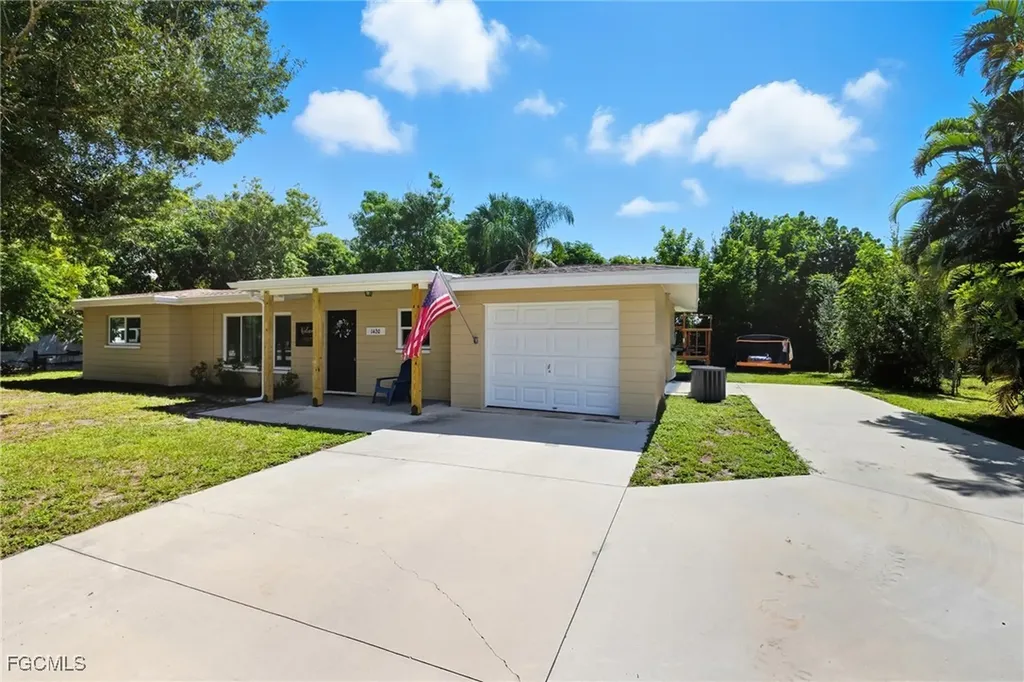 1420 Mandel Road Fort Myers FL 33919