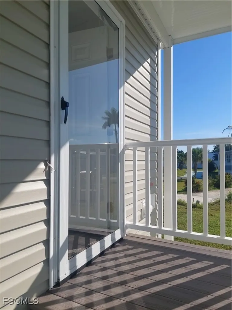 44 Dogwood Way Fort Myers FL 33908