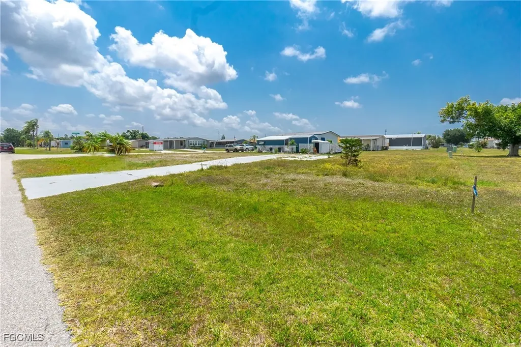 6161 Falcon Drive Englewood FL 34224