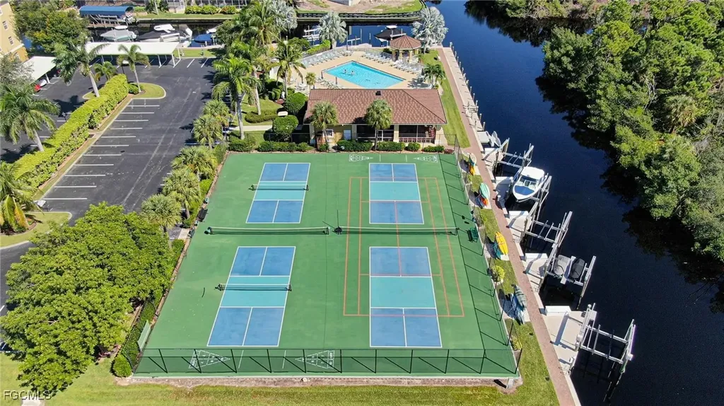1797 Four Mile Cove Parkway Cape Coral FL 33990