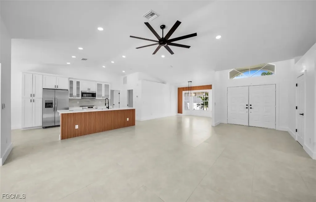 1712 SW 51st Street Cape Coral FL 33914
