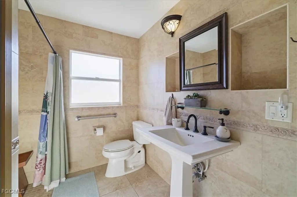 142 SW 51st Terrace Cape Coral FL 33914