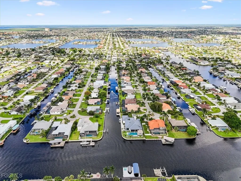 142 SW 51st Terrace Cape Coral FL 33914