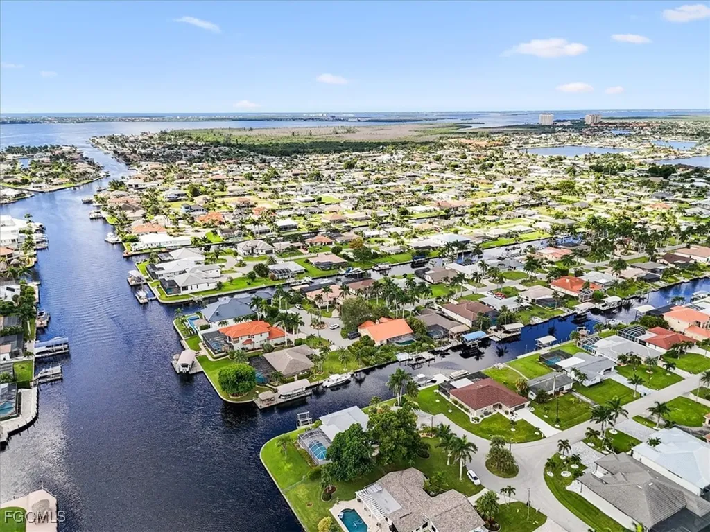 142 SW 51st Terrace Cape Coral FL 33914