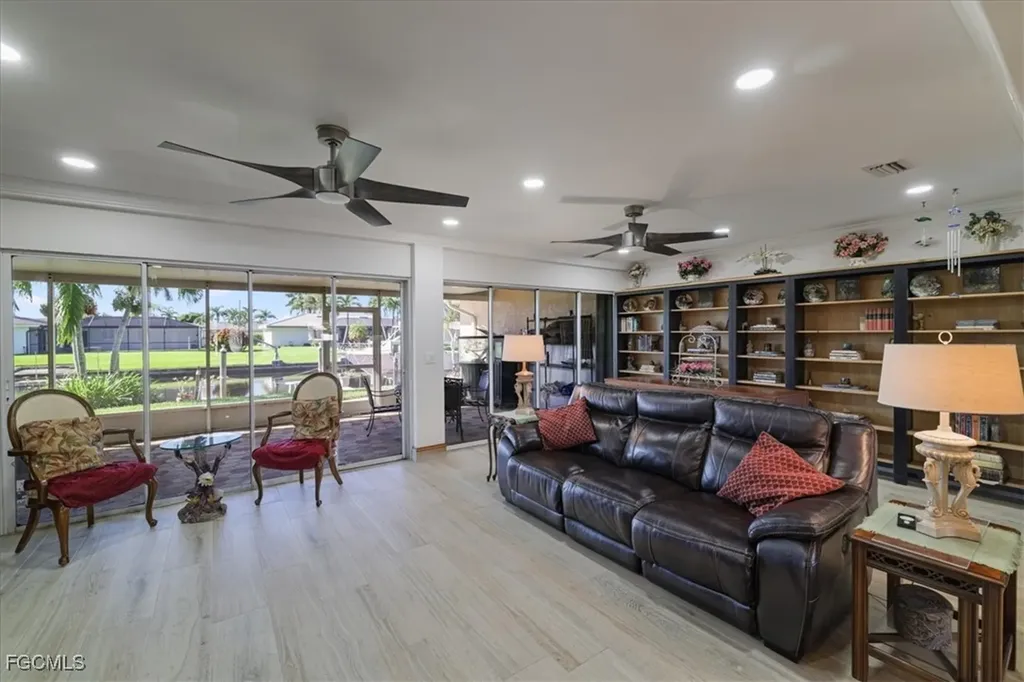 142 SW 51st Terrace Cape Coral FL 33914