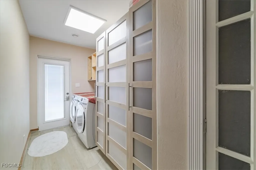 142 SW 51st Terrace Cape Coral FL 33914