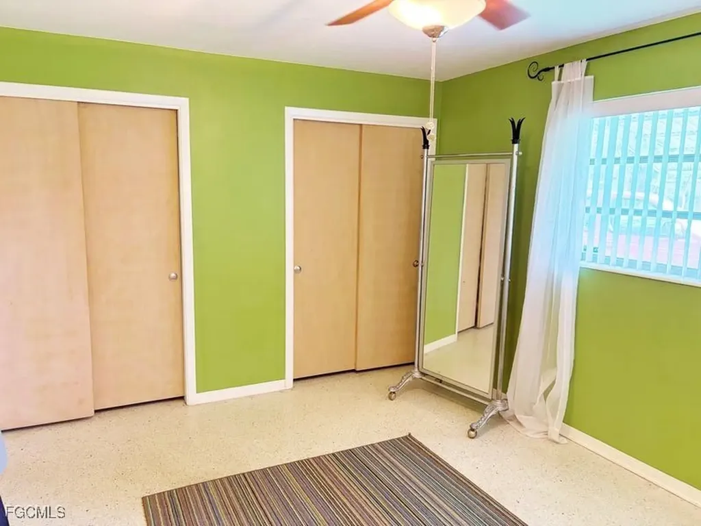 142 Palm Tree Lane Fort Myers FL 33905