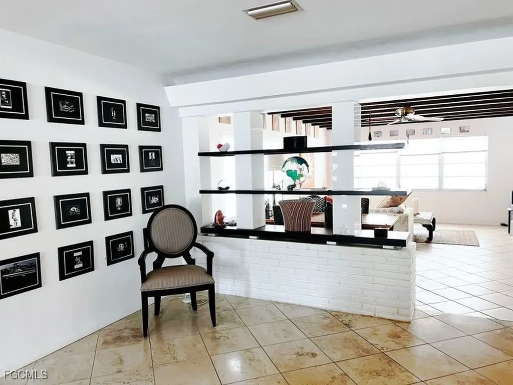 142 Palm Tree Lane Fort Myers FL 33905