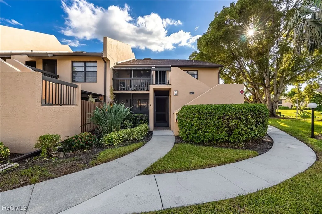 15466 Admiralty Circle North Fort Myers FL 33917
