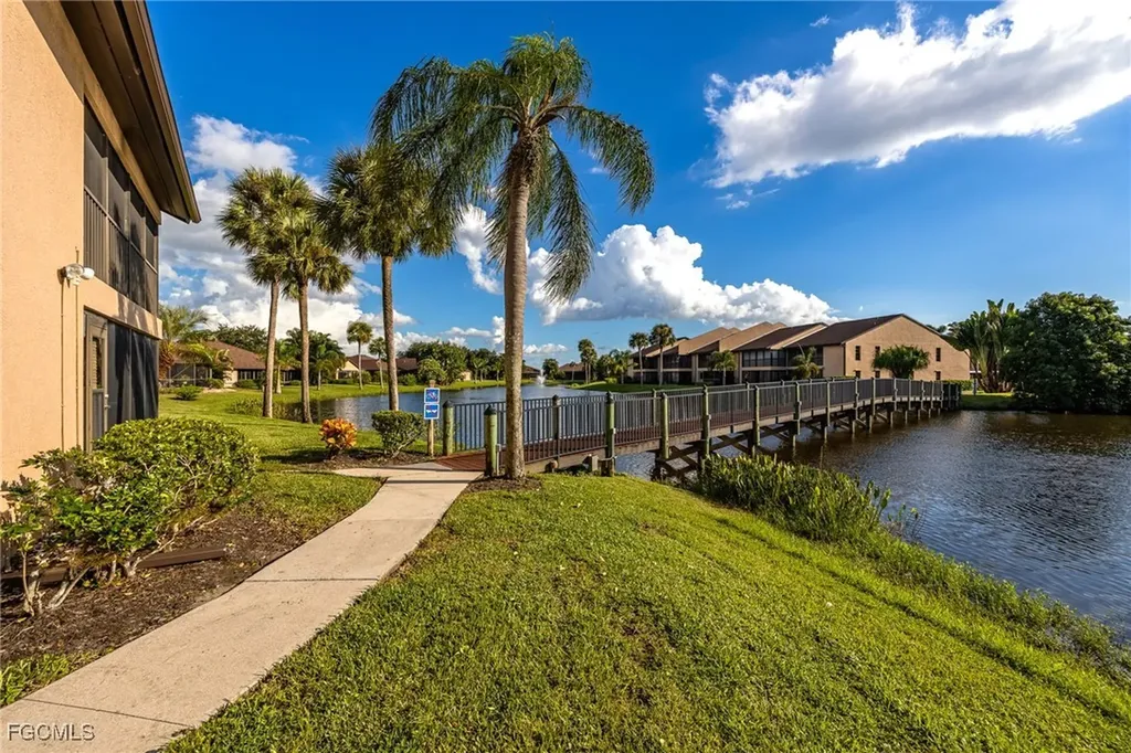 15466 Admiralty Circle North Fort Myers FL 33917