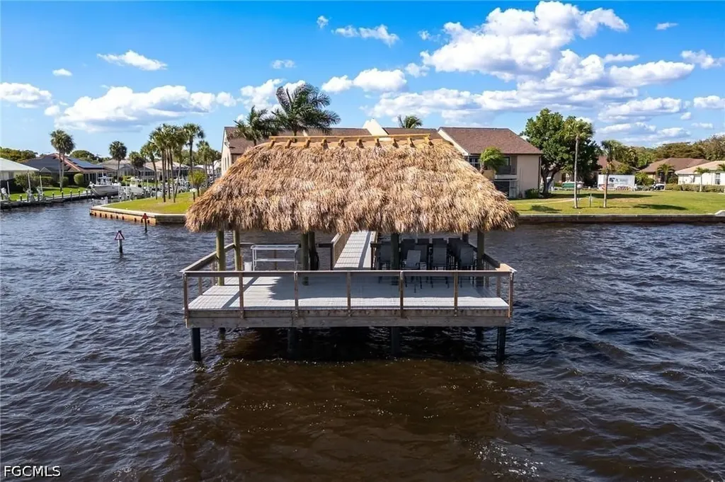 15466 Admiralty Circle North Fort Myers FL 33917