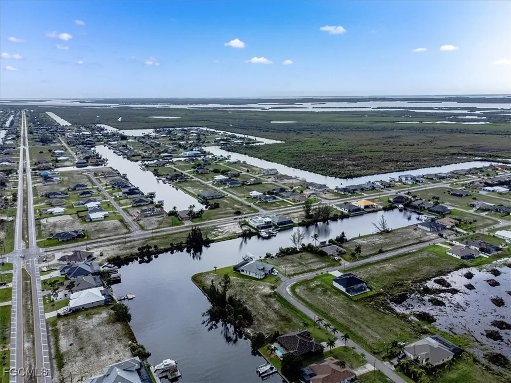 4015 Gulfstream Parkway Cape Coral FL 33993