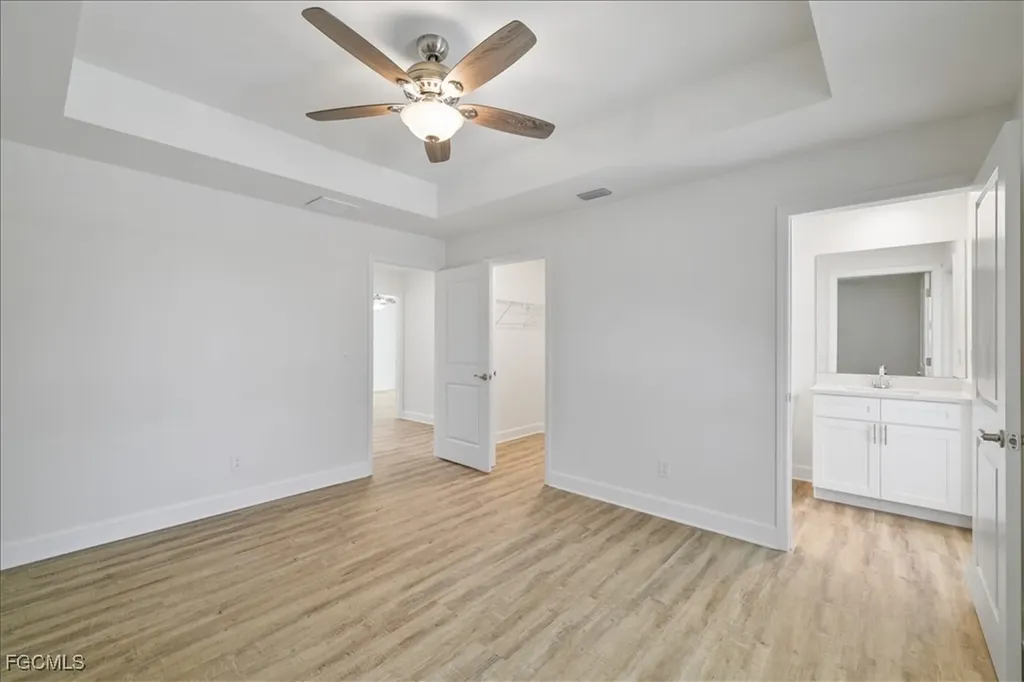 835 SW 28th Terrace Cape Coral FL 33914