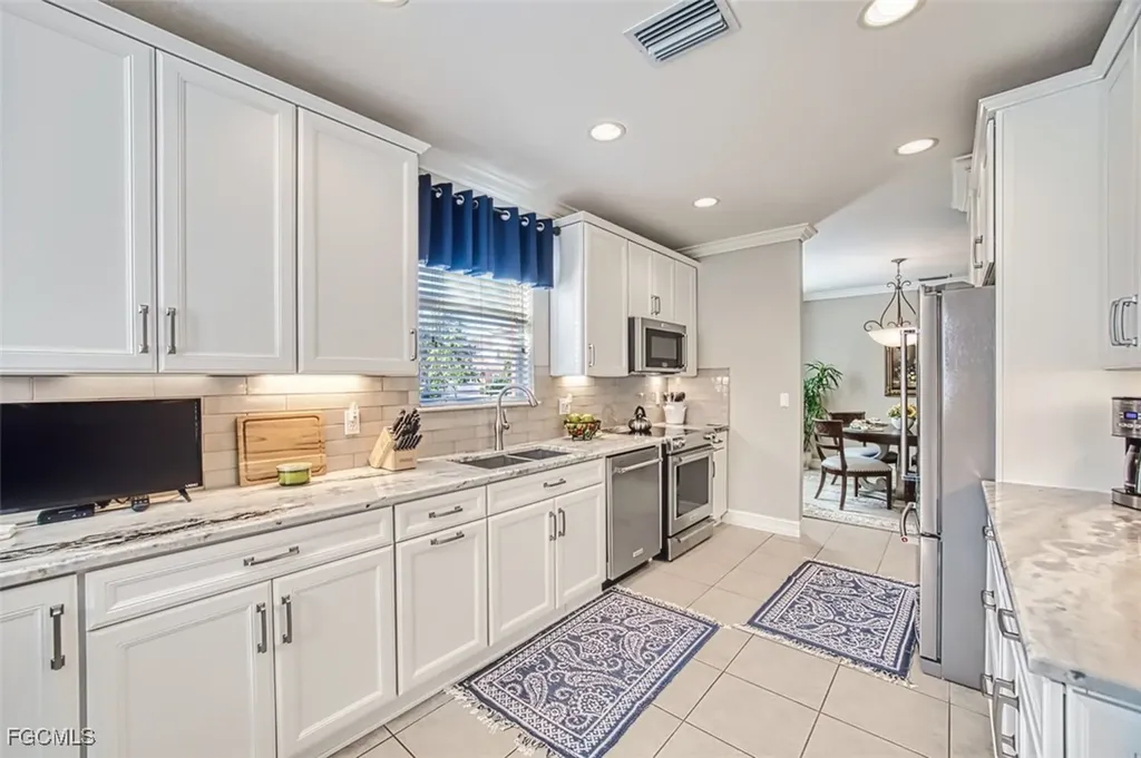 12129 Lucca Street Fort Myers FL 33966
