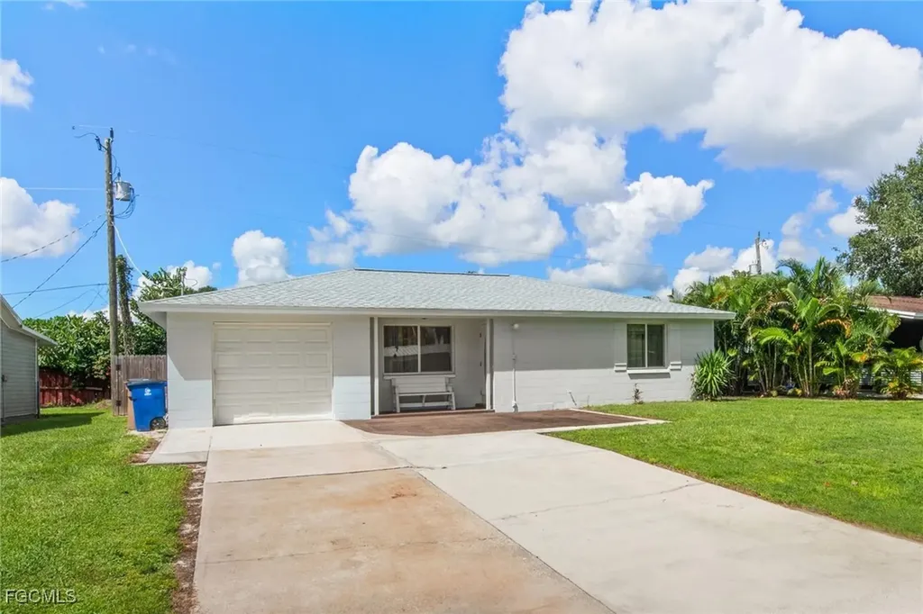 15055 Buckeye Drive Fort Myers FL 33905