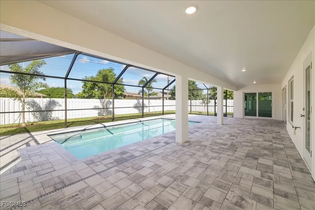 3324 SW 11th Avenue Cape Coral FL 33914