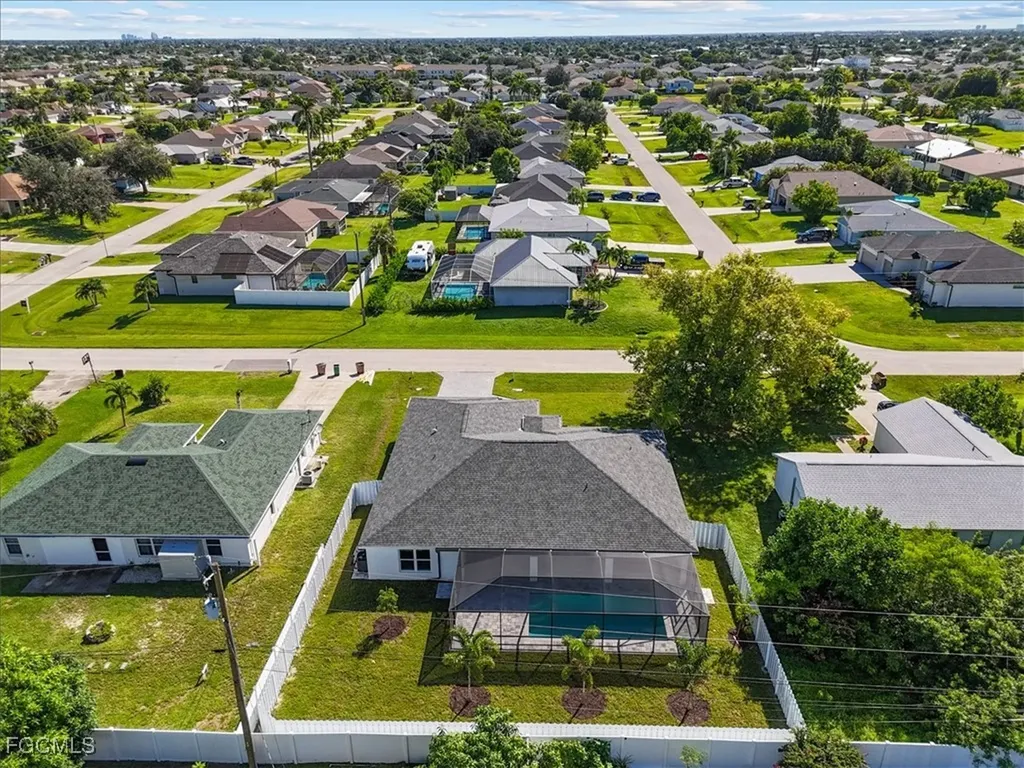 3324 SW 11th Avenue Cape Coral FL 33914