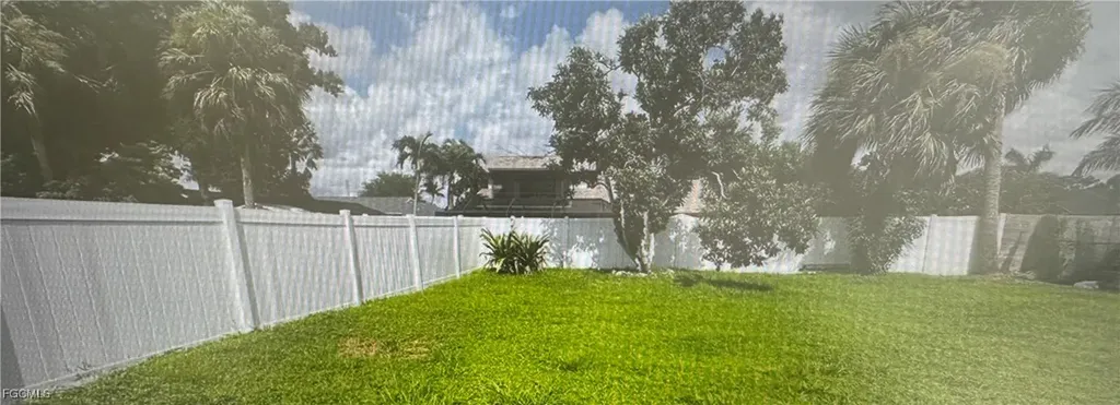 315 SE 24th Avenue Cape Coral FL 33990